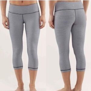 Gray Cropped Leggings